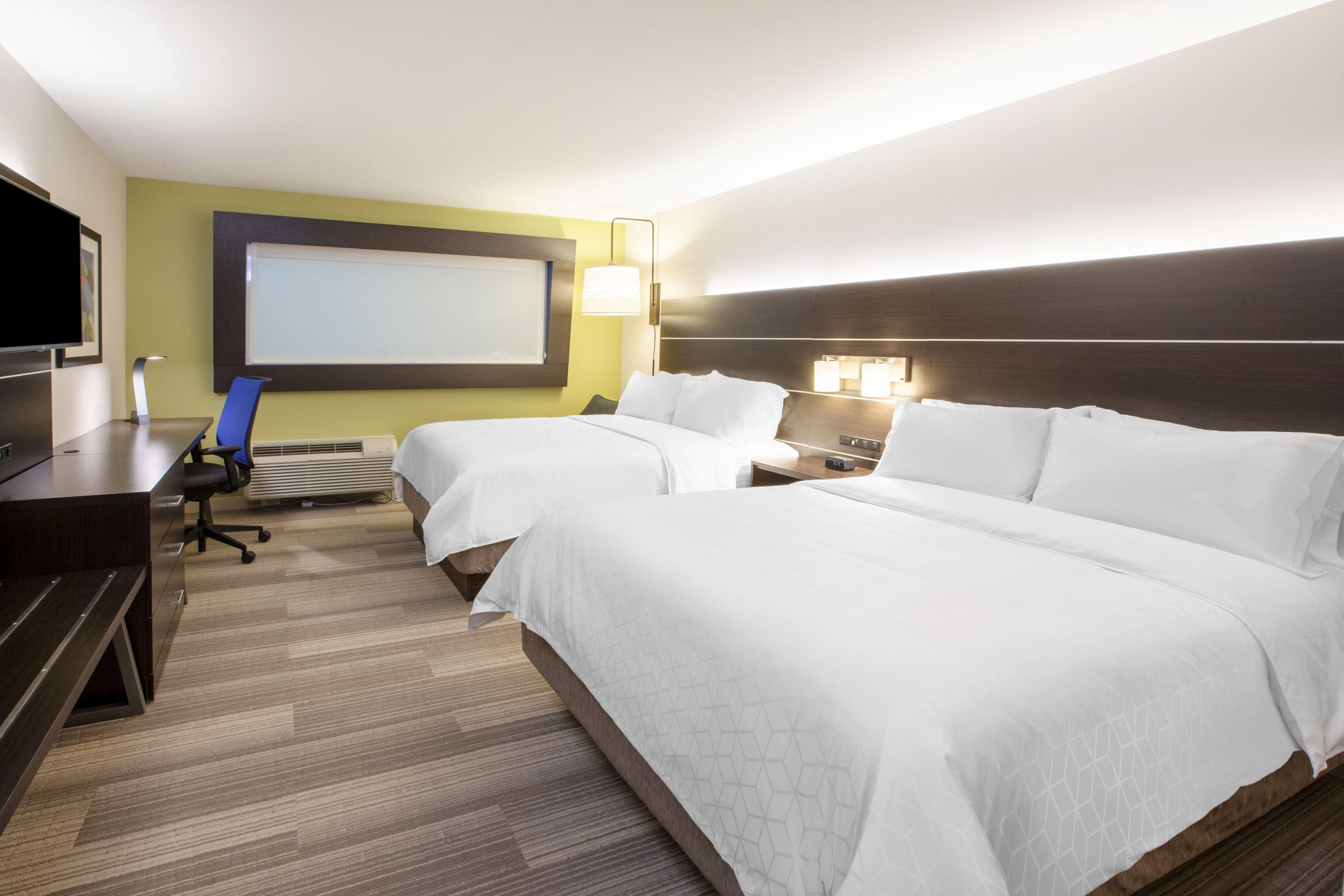 Holiday Inn Express & Suites Warrensburg North By Ihg Exterior foto